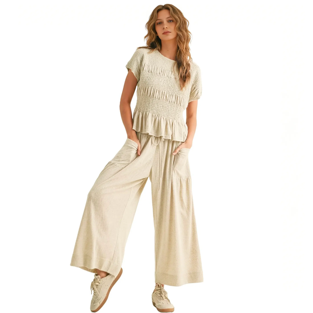 Yeokou Women’s  2-Piece Smocked Top & Wide-Leg Pants Sets–High-Waisted Lounge  Outfit with Pockets Casual Boho Matching Set